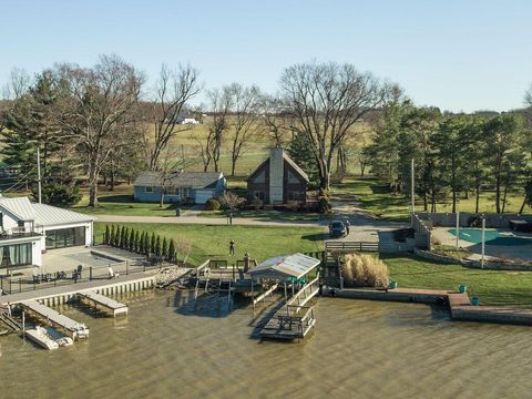 Homes For Sale - 3727 South Bank Road<br/> Millersport, OH 43046