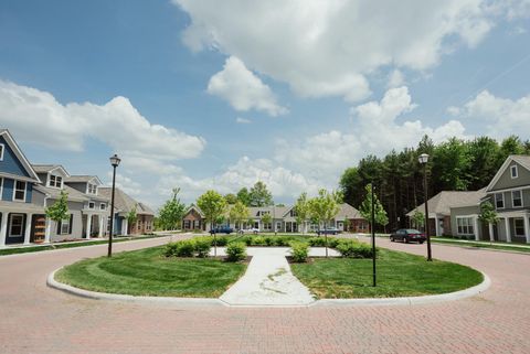 Tiny photo for 5652 Apothecary Way 2 #2, New Albany, OH 43054 (MLS # 226007677)