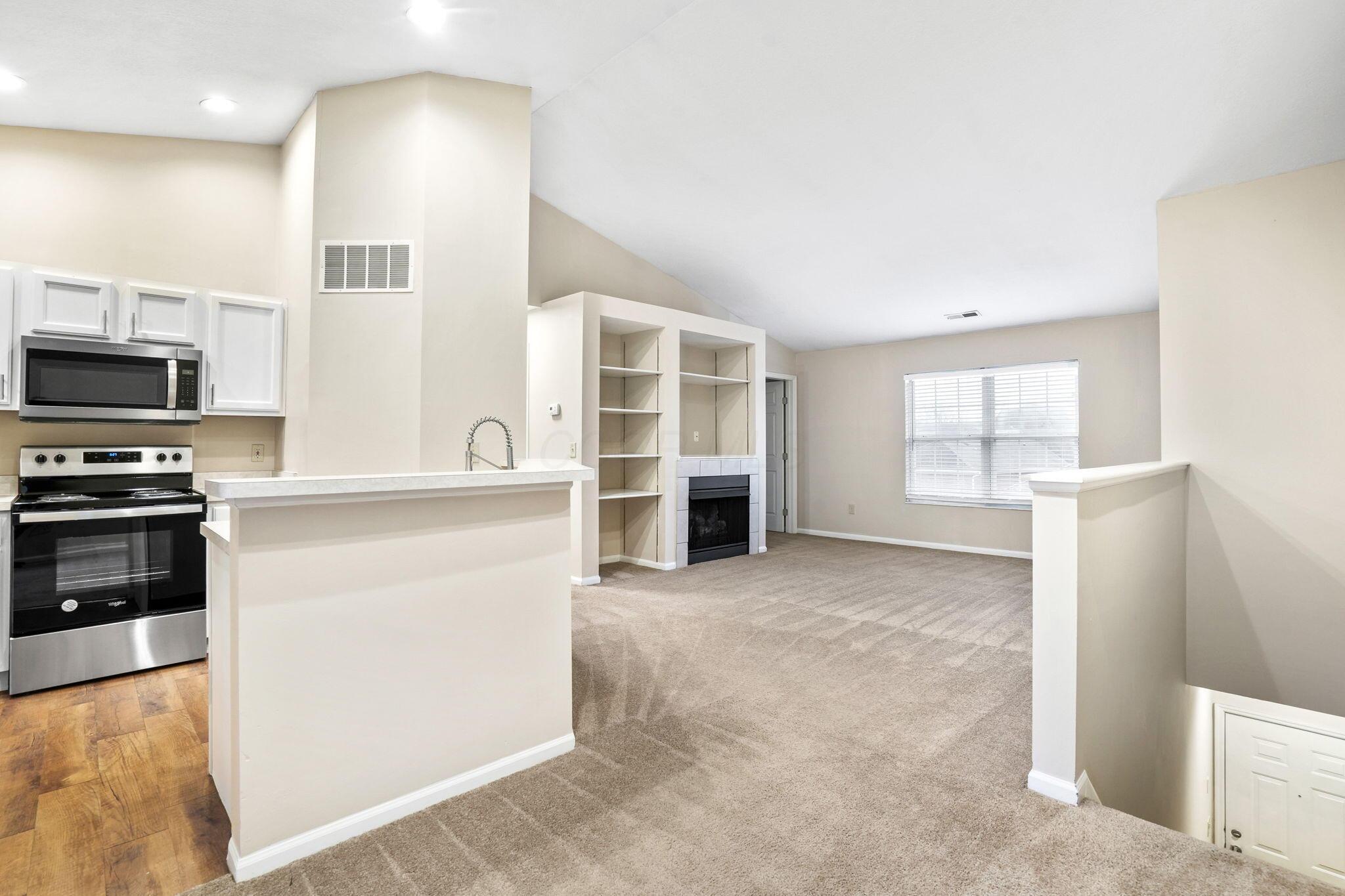 4907 Stratford Pine Lane