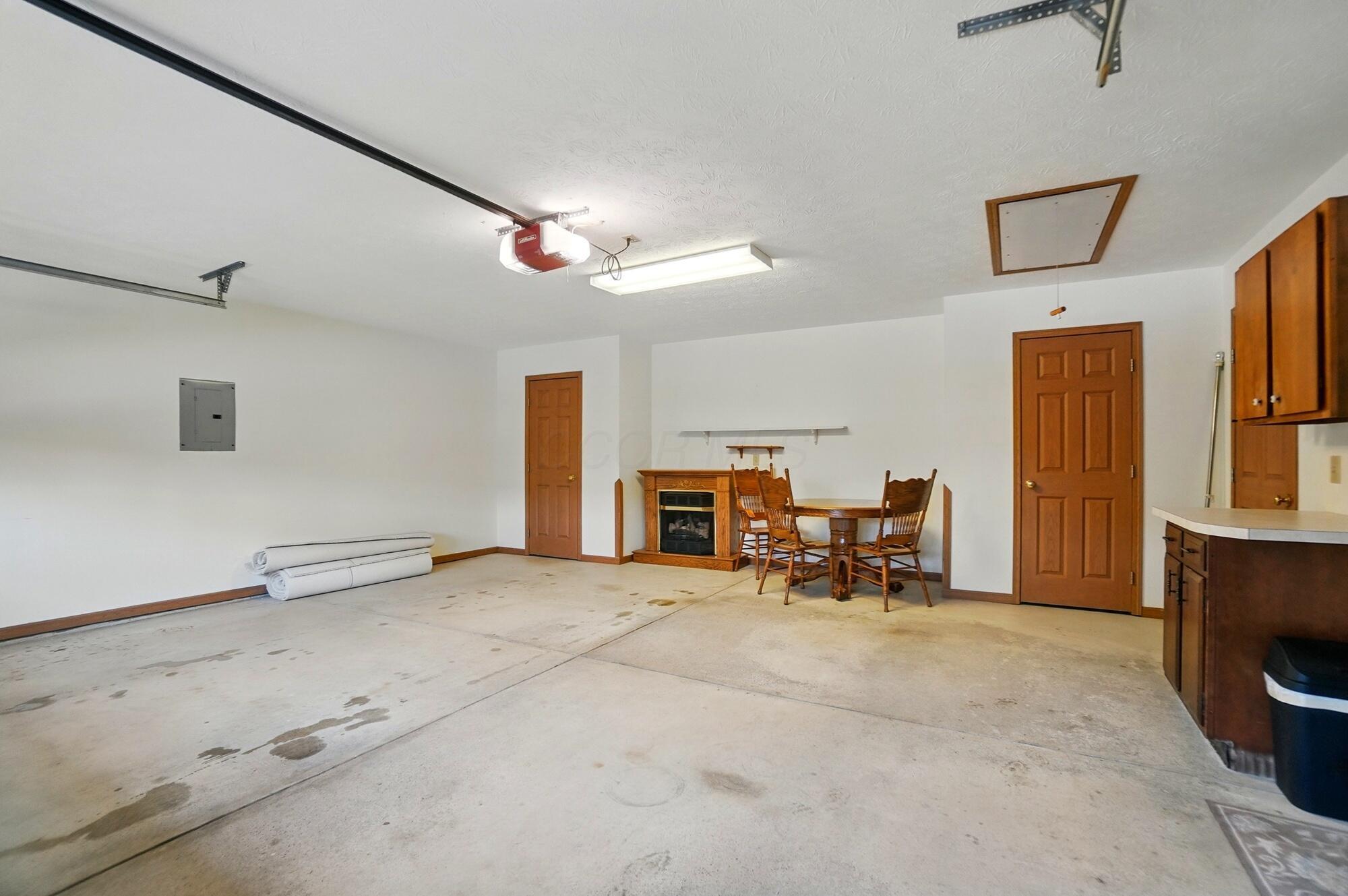 331 Bishop Drive, London, Ohio image 36