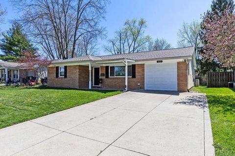 415 Denwood Drive S Columbus OH 43230