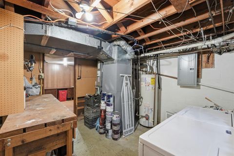 Tiny photo for 4071 Clearview Avenue, Columbus, OH 43220 (MLS # 226016336)