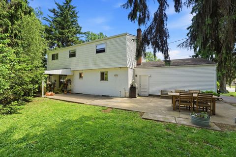 Tiny photo for 4071 Clearview Avenue, Columbus, OH 43220 (MLS # 226016336)