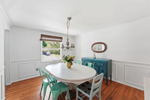 Tiny photo for 4071 Clearview Avenue, Columbus, OH 43220 (MLS # 226016336)
