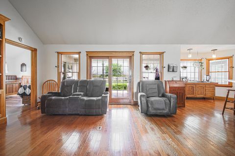 Tiny photo for 2040 Wesley Chapel Road, Zanesville, OH 43701 (MLS # 226014055)