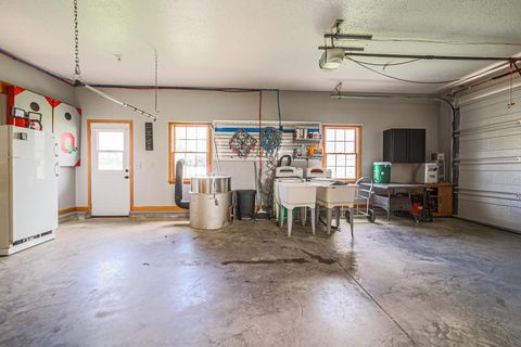 Tiny photo for 2040 Wesley Chapel Road, Zanesville, OH 43701 (MLS # 226014055)
