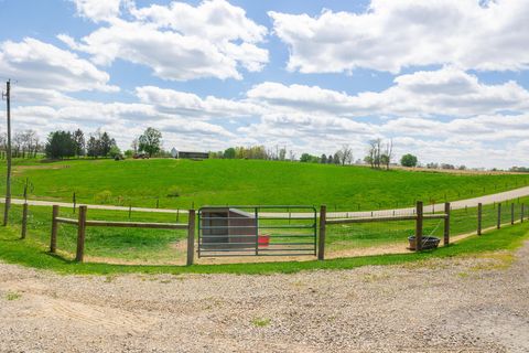 Tiny photo for 2040 Wesley Chapel Road, Zanesville, OH 43701 (MLS # 226014055)