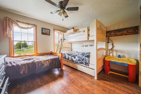 Tiny photo for 2040 Wesley Chapel Road, Zanesville, OH 43701 (MLS # 226014055)
