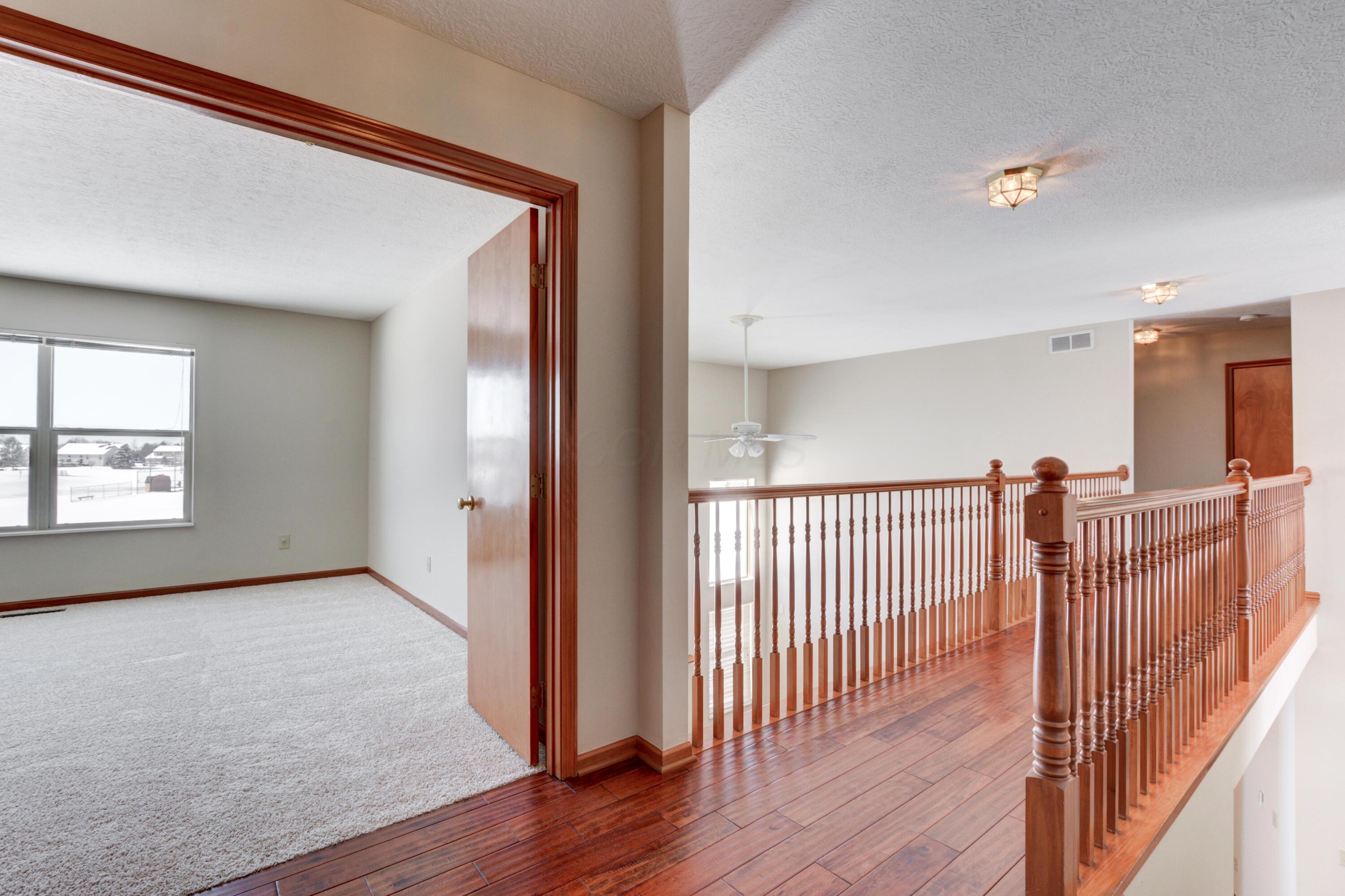 6028 Trent Court, Lewis Center, Ohio image 34