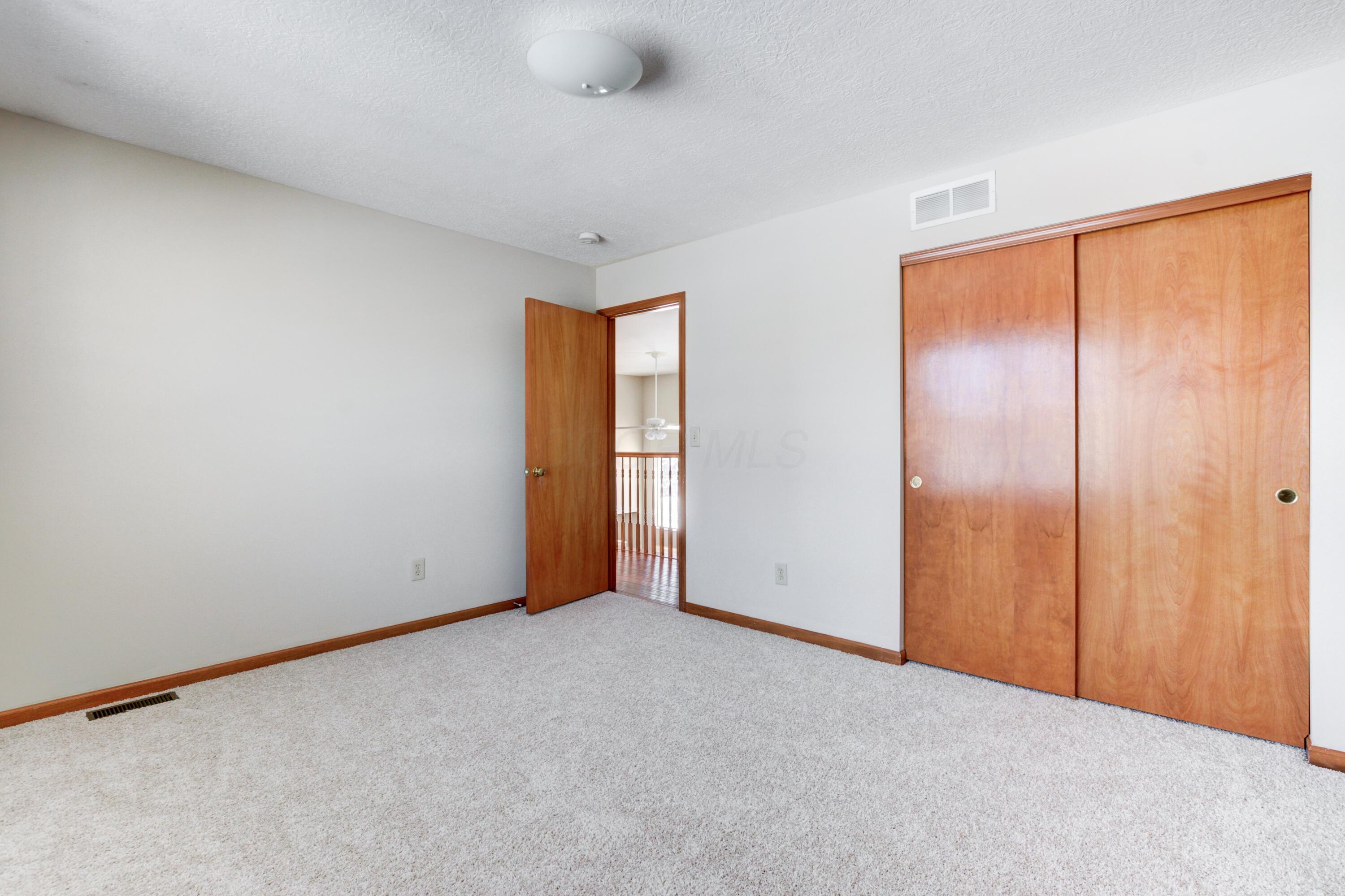 6028 Trent Court, Lewis Center, Ohio image 46