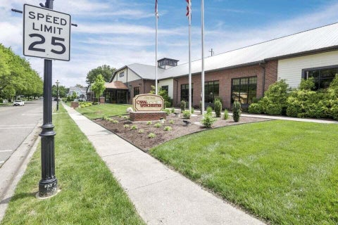 Tiny photo for 185 Groveport Pike 14D #14D, Canal Winchester, OH 43110 (MLS # 226039272)