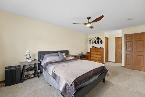 Tiny photo for 185 Groveport Pike 14D #14D, Canal Winchester, OH 43110 (MLS # 226039272)