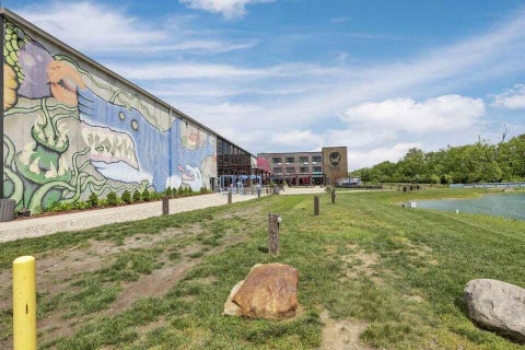 Tiny photo for 185 Groveport Pike 14D #14D, Canal Winchester, OH 43110 (MLS # 226039272)