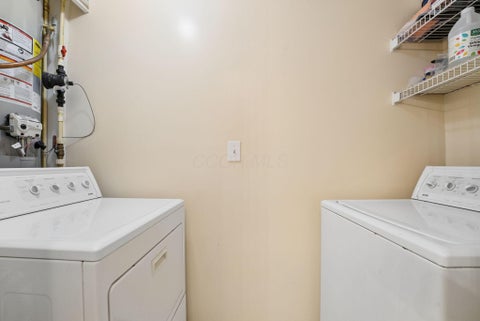 Tiny photo for 185 Groveport Pike 14D #14D, Canal Winchester, OH 43110 (MLS # 226039272)