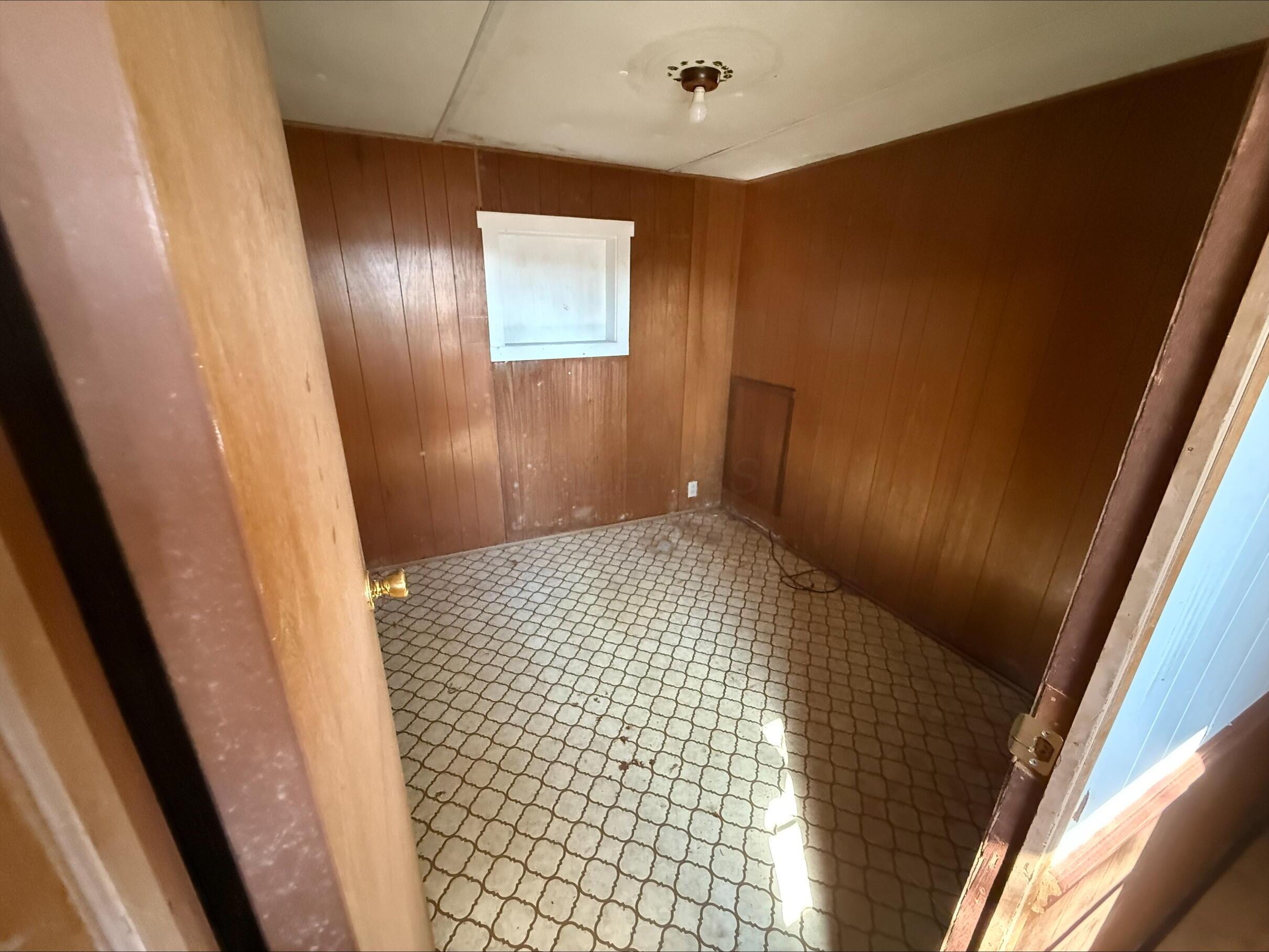 64150 Slade Road, Cambridge, Ohio image 11