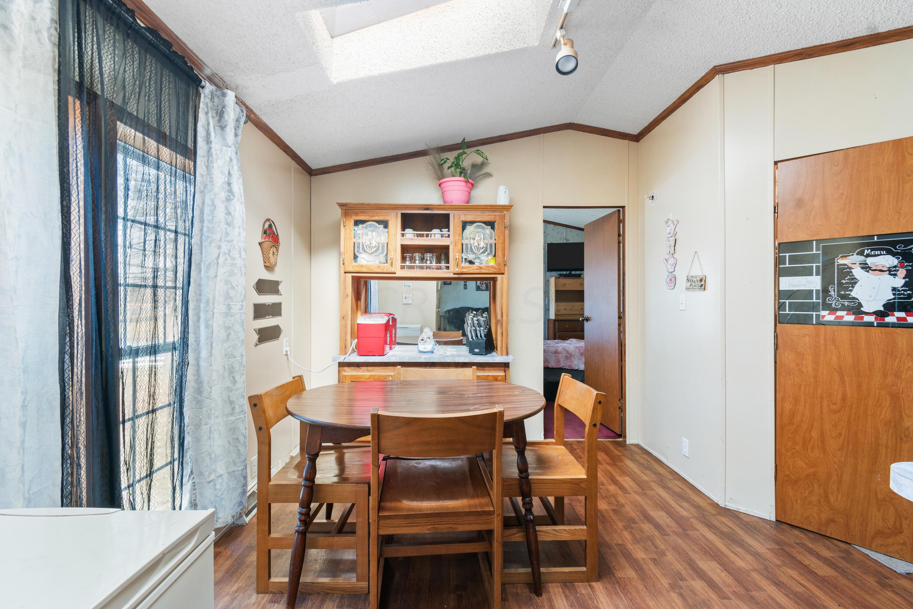 99 Harold Drive, Ashland, Ohio image 12
