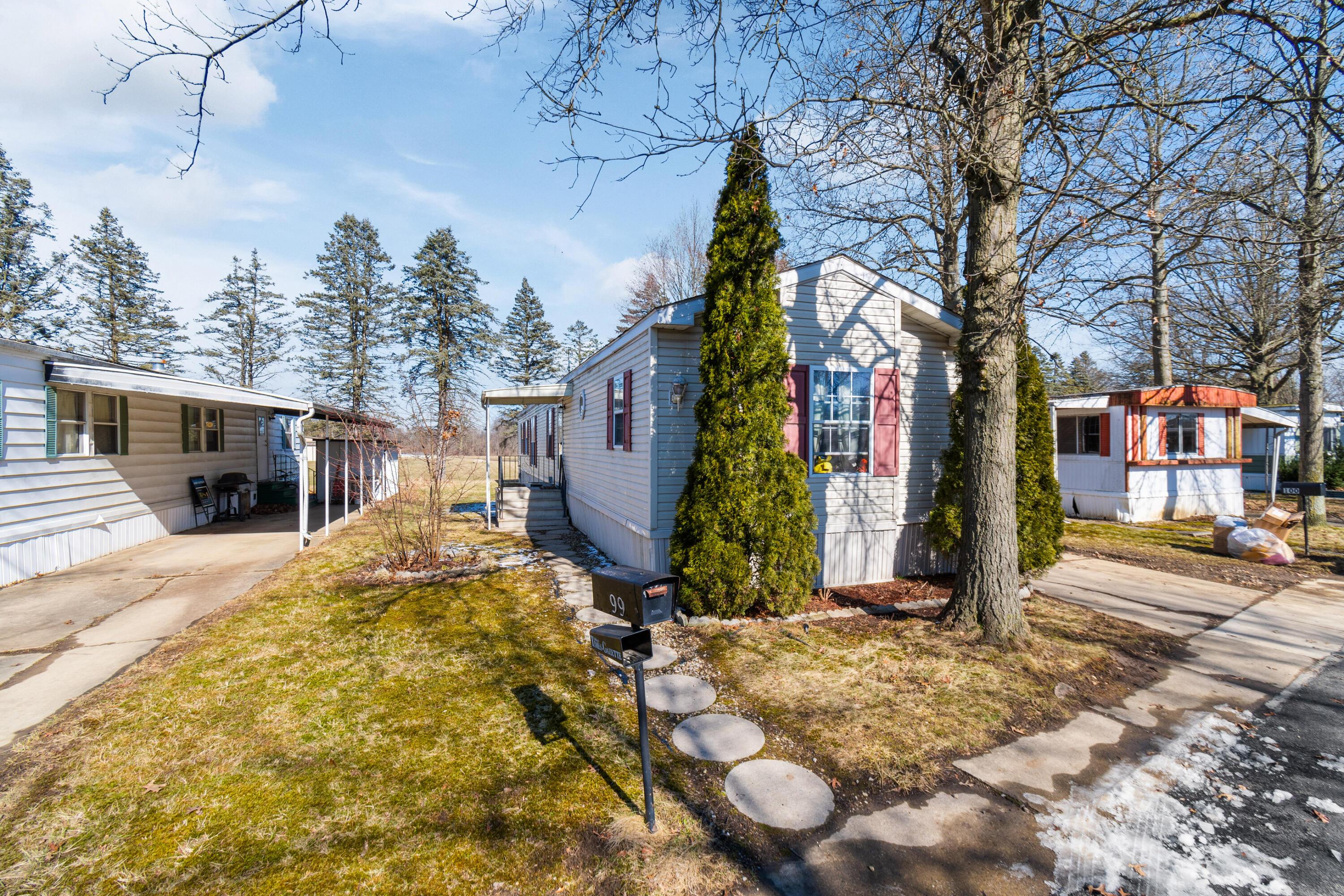 99 Harold Drive, Ashland, Ohio image 1