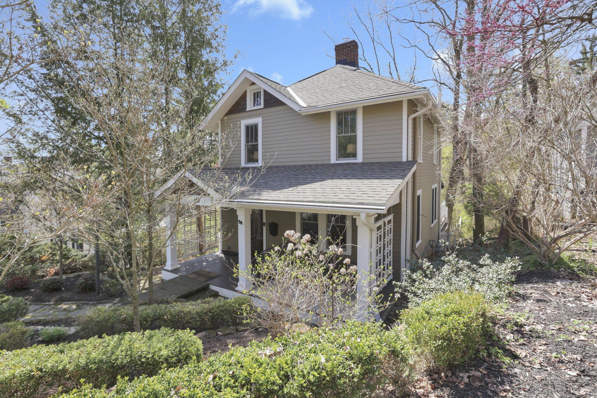 335 W Elm Street, Granville, Ohio image 6