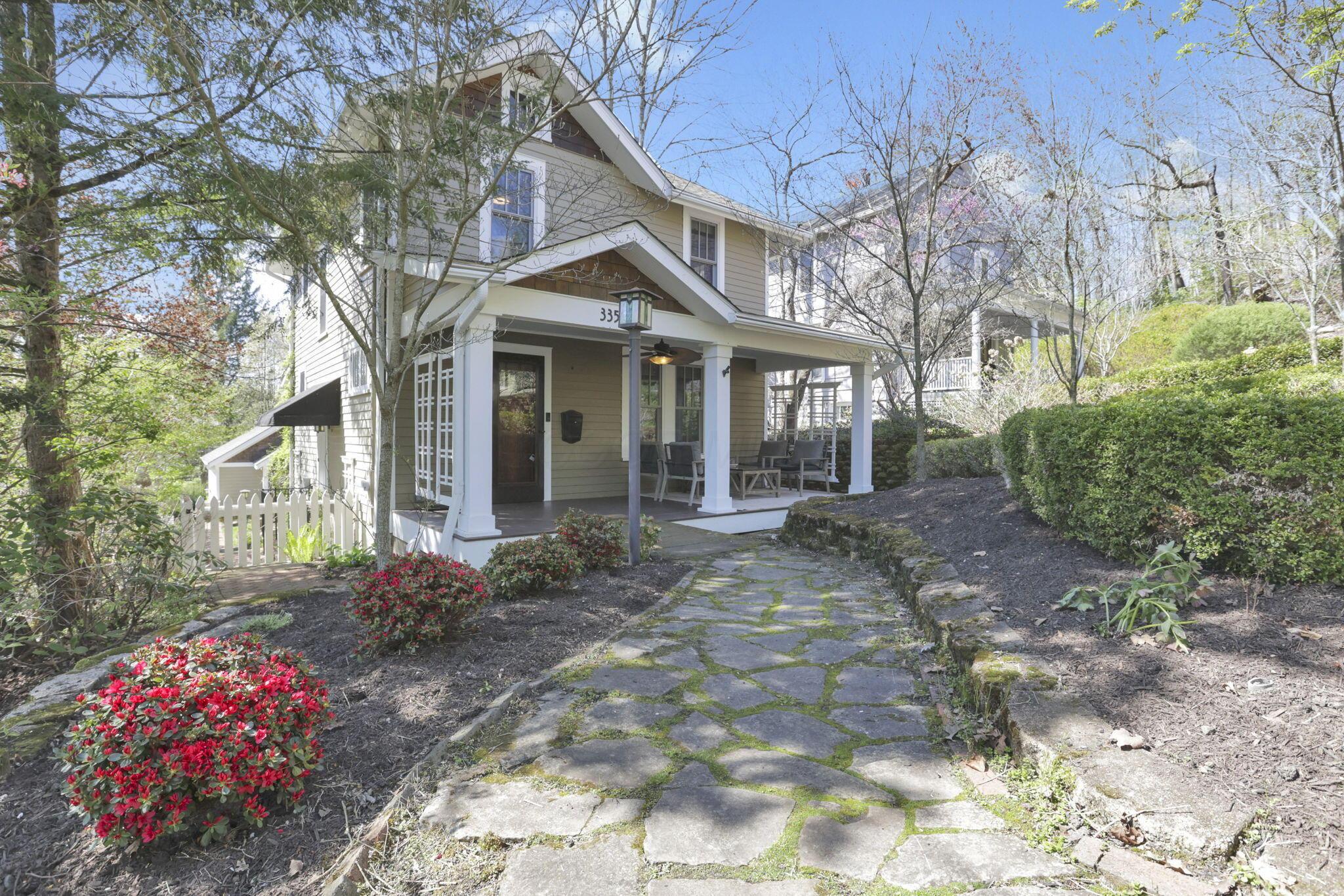 335 W Elm Street, Granville, Ohio image 8