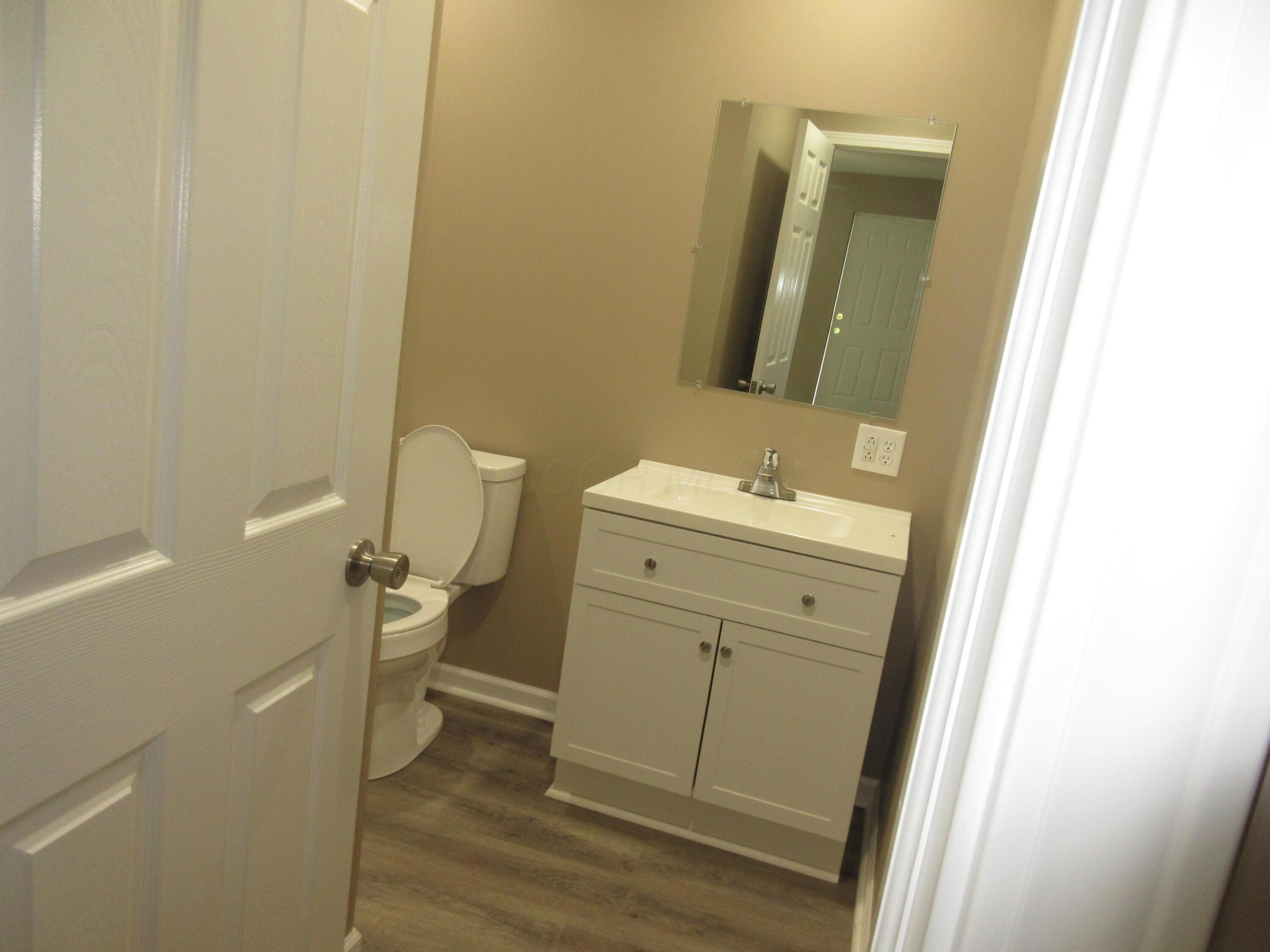 3814 London Hollow Road, Newark, Ohio image 37