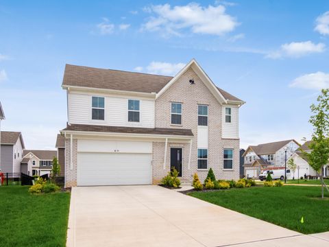 Photo of 1059 Beehive Grove, Grove City, OH 43123 (MLS # 226015788)