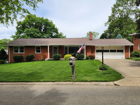 Photo of 301 Teryl Drive, Mount Vernon, OH 43050 (MLS # 226019661)