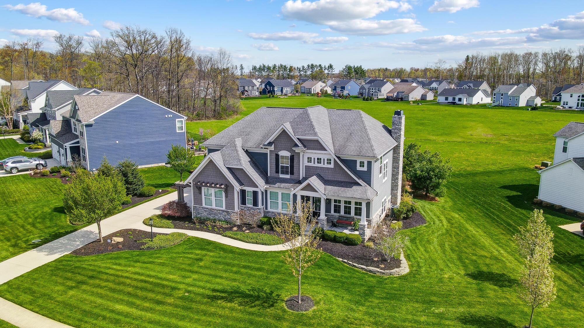 1695 Wrenbury Drive, Galena, Ohio image 2