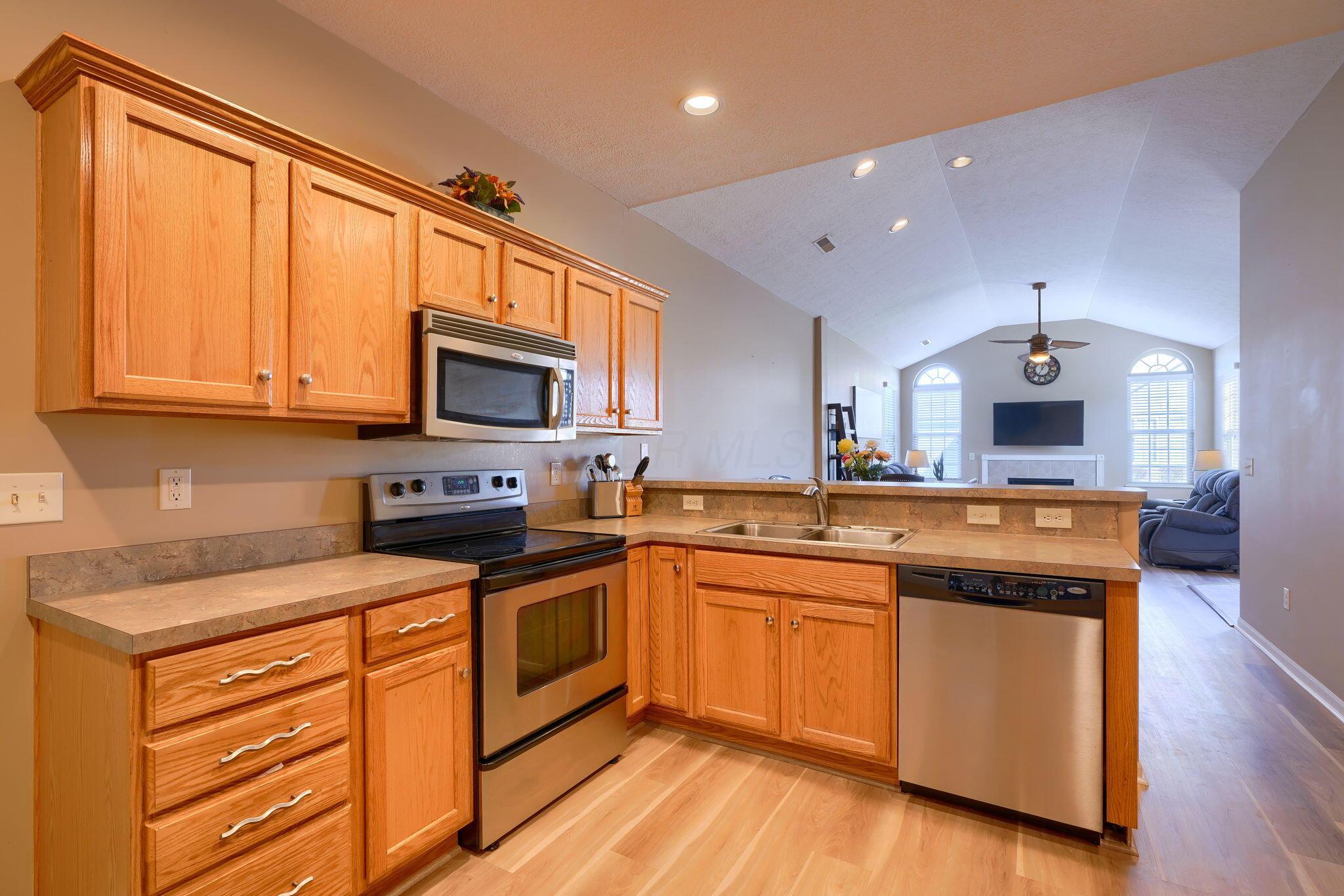 116 Jamie Lynn Circle, Pickerington, Ohio image 18