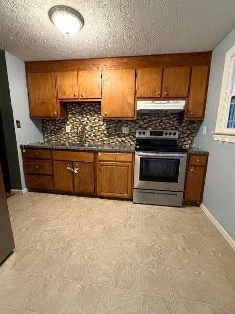 Tiny photo for 940 Tellega Avenue, Columbus, OH 43207 (MLS # 226036538)