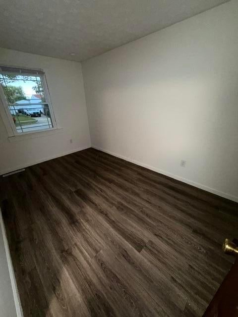 Tiny photo for 940 Tellega Avenue, Columbus, OH 43207 (MLS # 226036538)