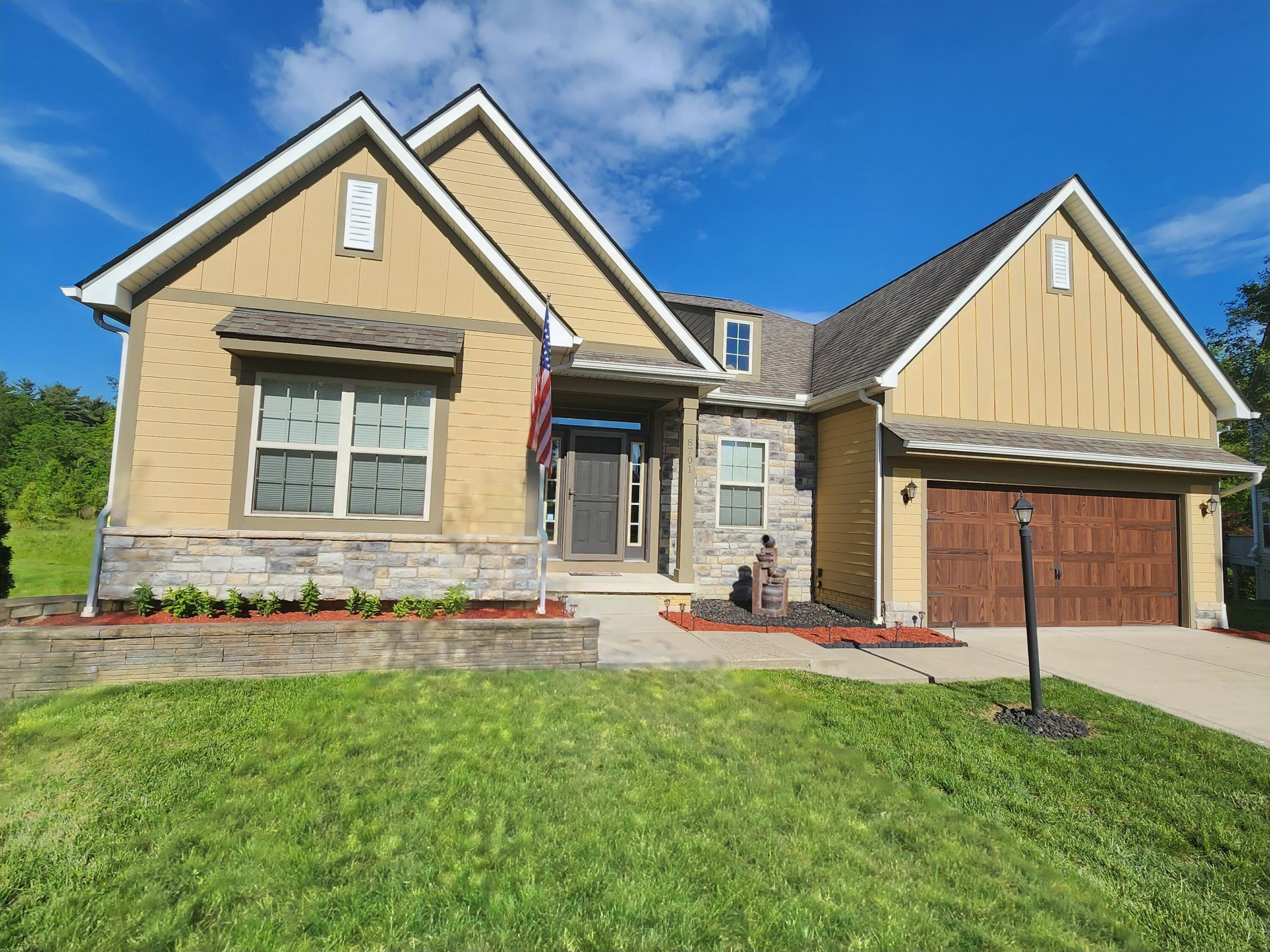 8701 Creekwood Place, Canal Winchester, Ohio image 2