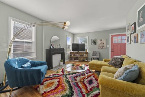 Tiny photo for 1634 E Whittier Street, Columbus, OH 43206 (MLS # 226007022)