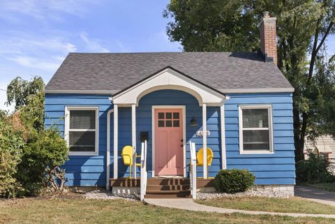 Photo of 1634 E Whittier Street, Columbus, OH 43206 (MLS # 226007022)