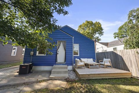 Tiny photo for 1634 E Whittier Street, Columbus, OH 43206 (MLS # 226007022)