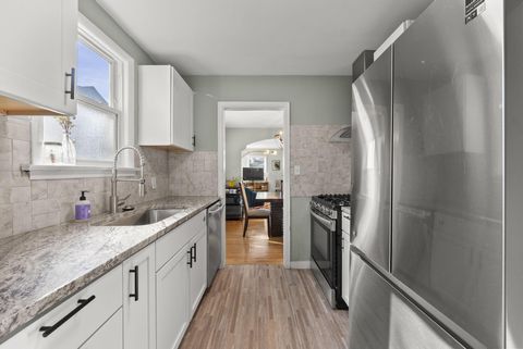 Tiny photo for 1634 E Whittier Street, Columbus, OH 43206 (MLS # 226007022)