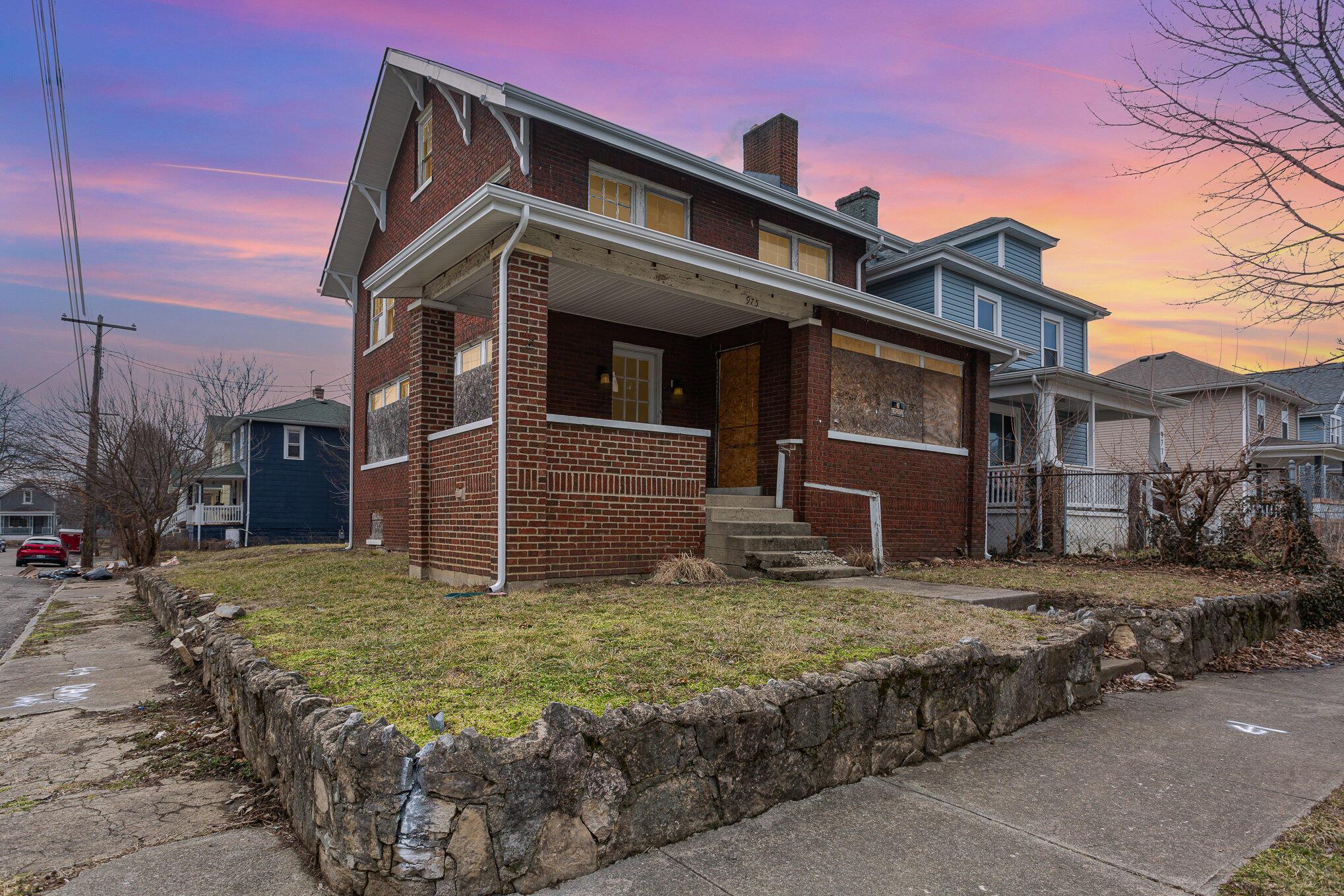 975 Carpenter Street, Columbus, Ohio image 1