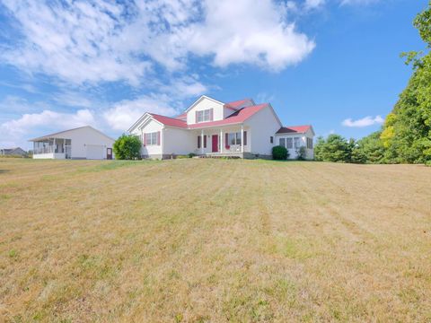 Photo of 1040 County Road 24, Marengo, OH 43334 (MLS # 226009465)