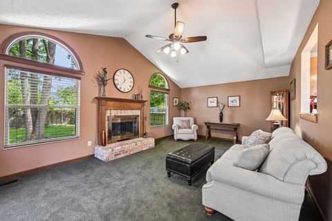 Tiny photo for 699 Ridenour Road, Gahanna, OH 43230 (MLS # 226020215)