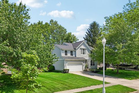 Photo of 699 Ridenour Road, Gahanna, OH 43230 (MLS # 226020215)