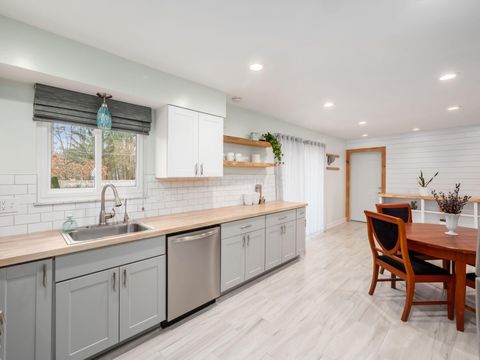 Tiny photo for 6875 Central College Road, New Albany, OH 43054 (MLS # 226001419)