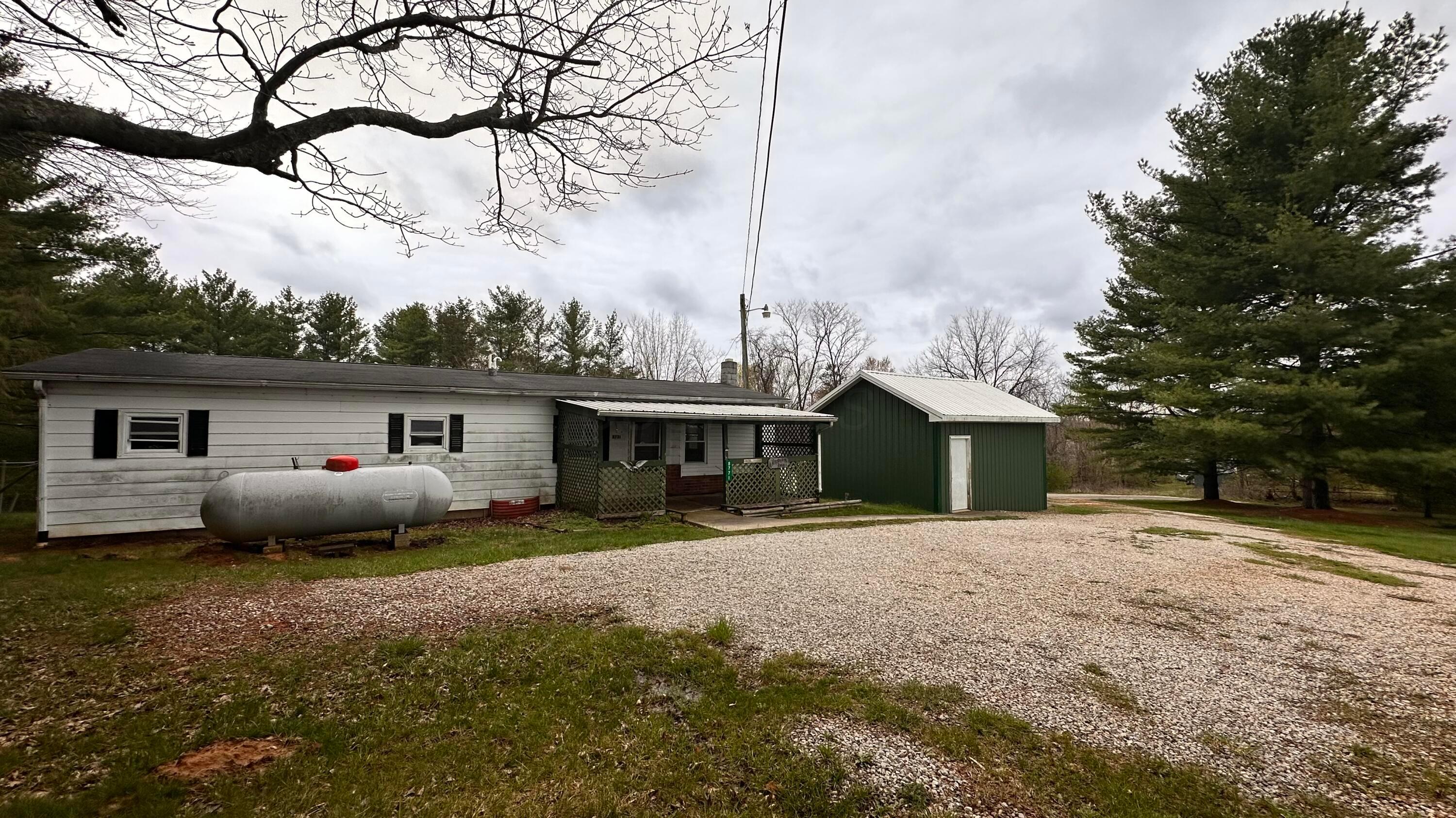8771 Pleasantview Road, Bremen, Ohio image 1
