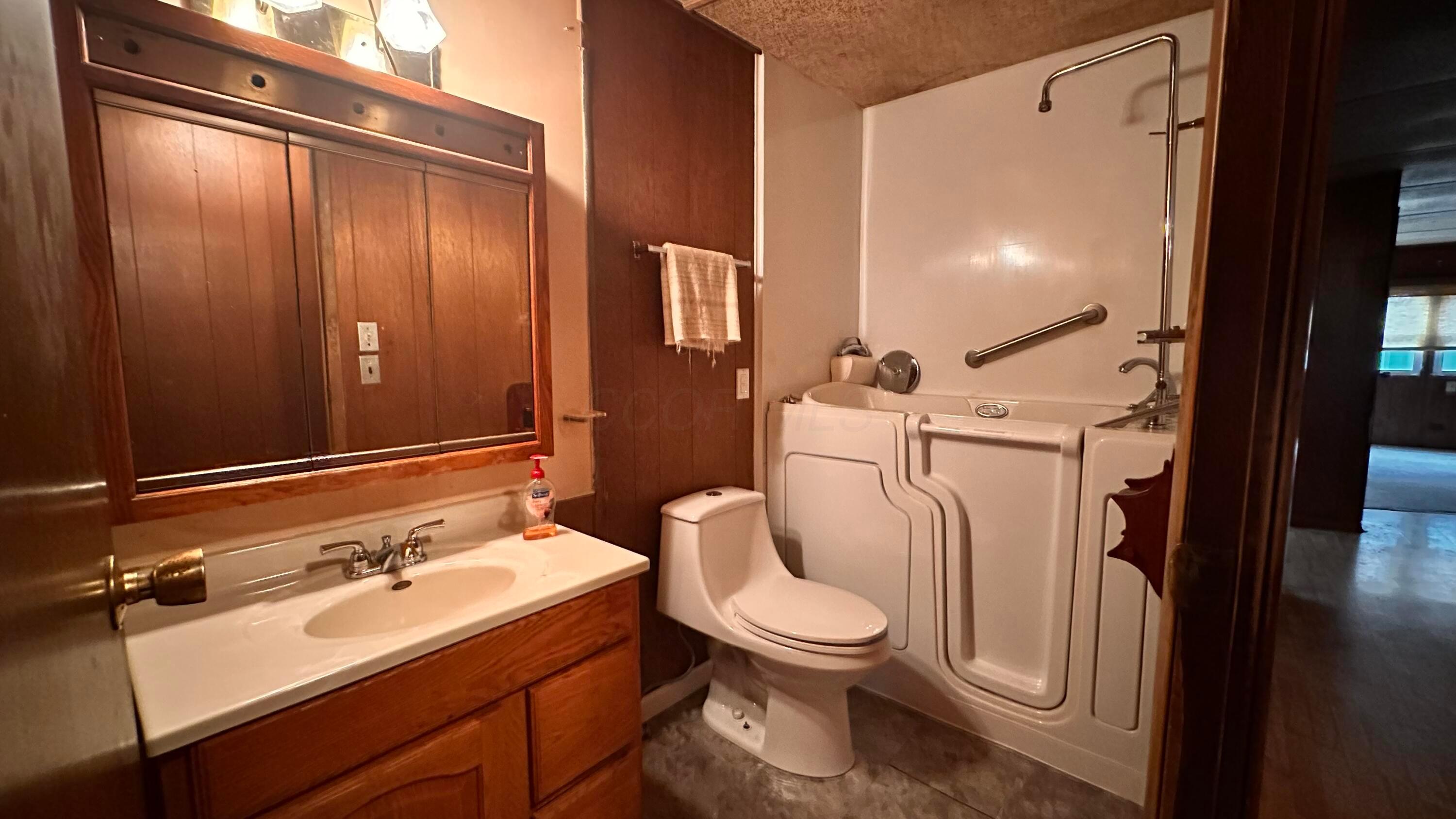 8771 Pleasantview Road, Bremen, Ohio image 13