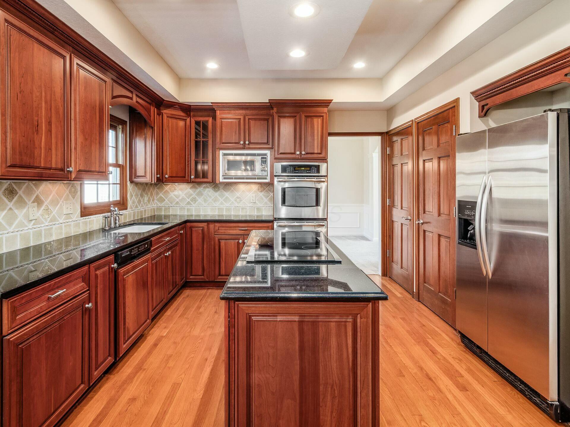 5018 Ballybridge Drive, Dublin, Ohio image 16