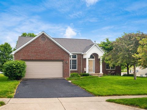 Photo of 6536 Clay Court W, Canal Winchester, OH 43110 (MLS # 226018386)