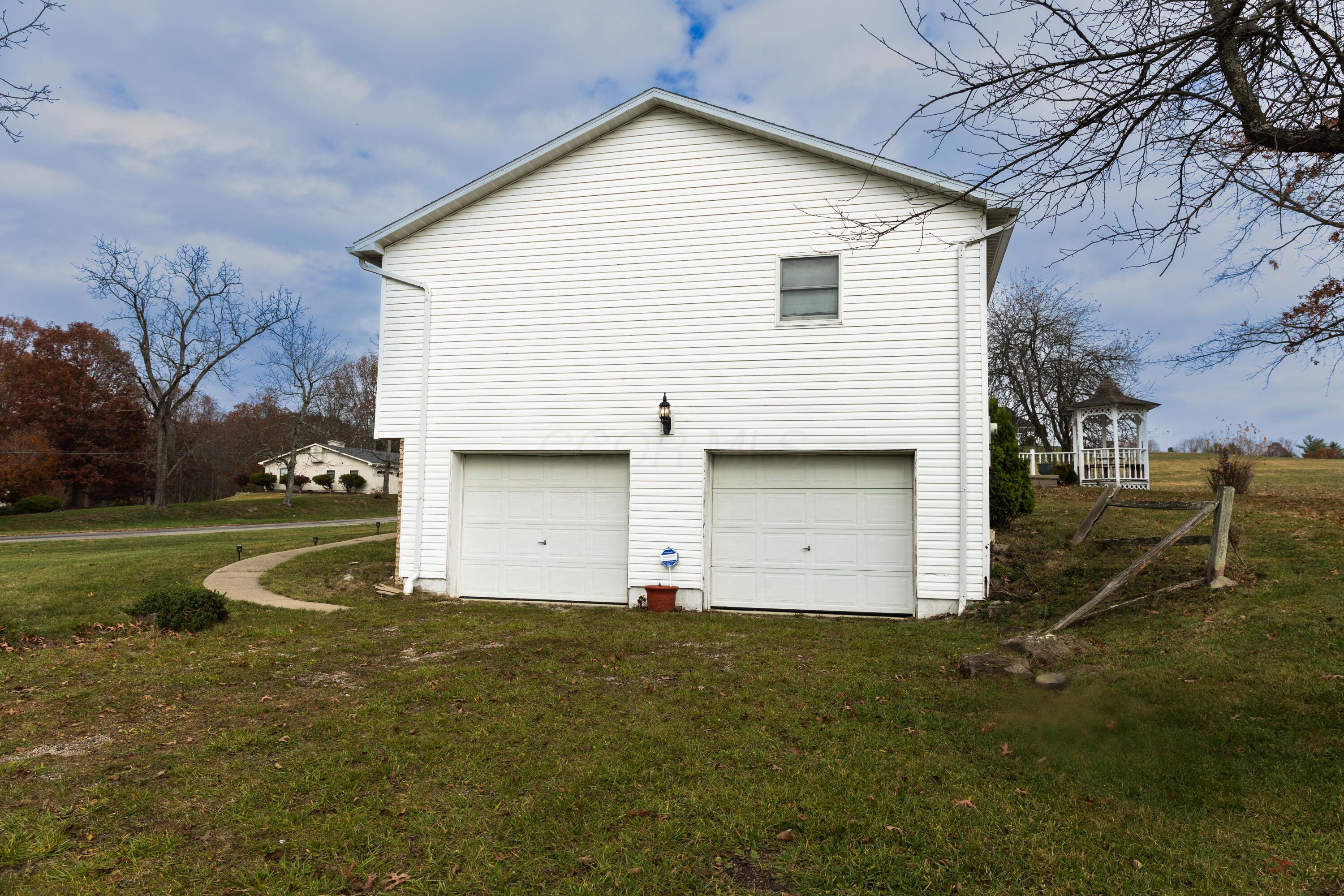 8166 Lavelle Road, Athens, Ohio image 6