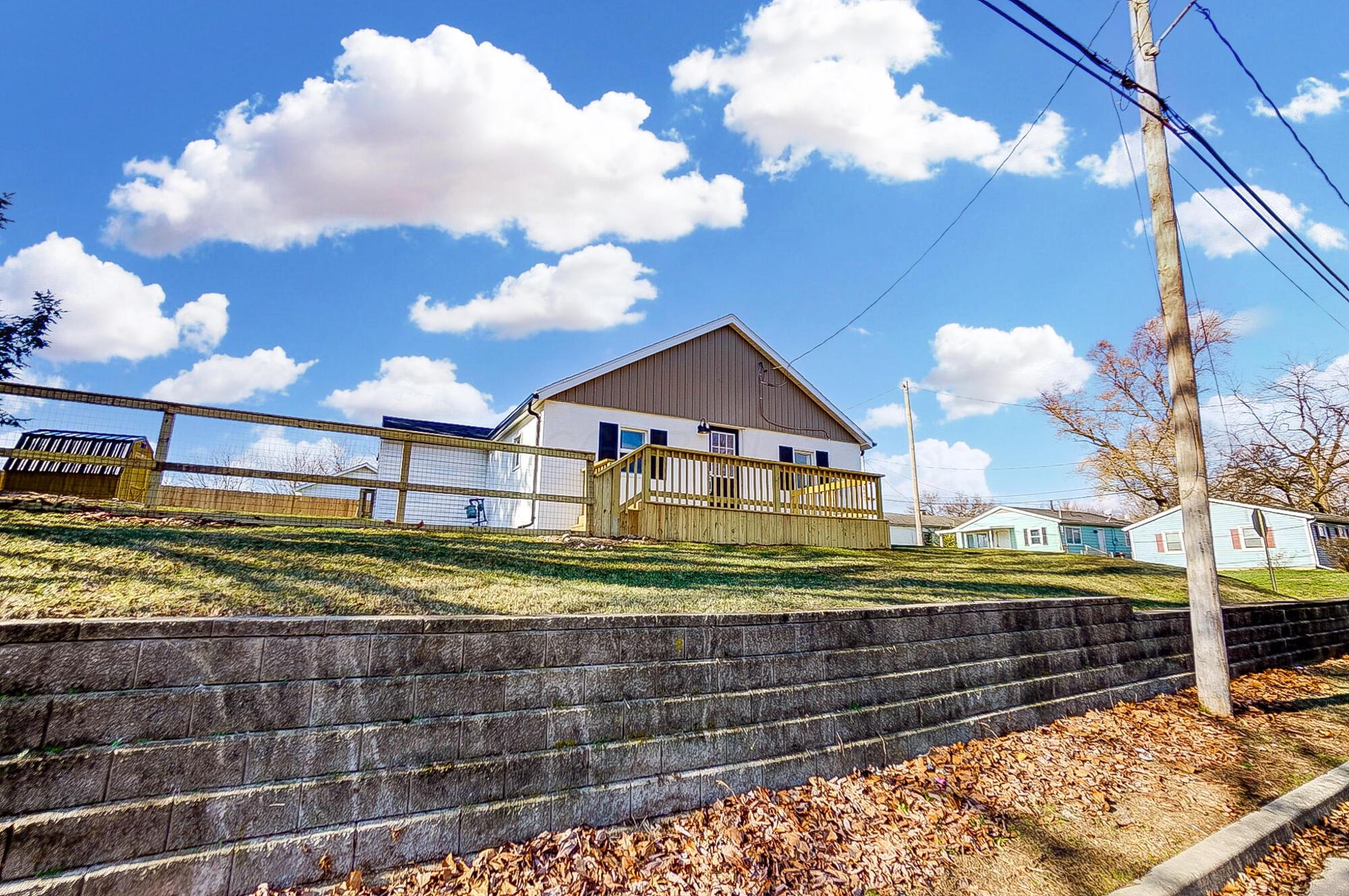 1085 Hillcrest Avenue, Springfield, Ohio image 36