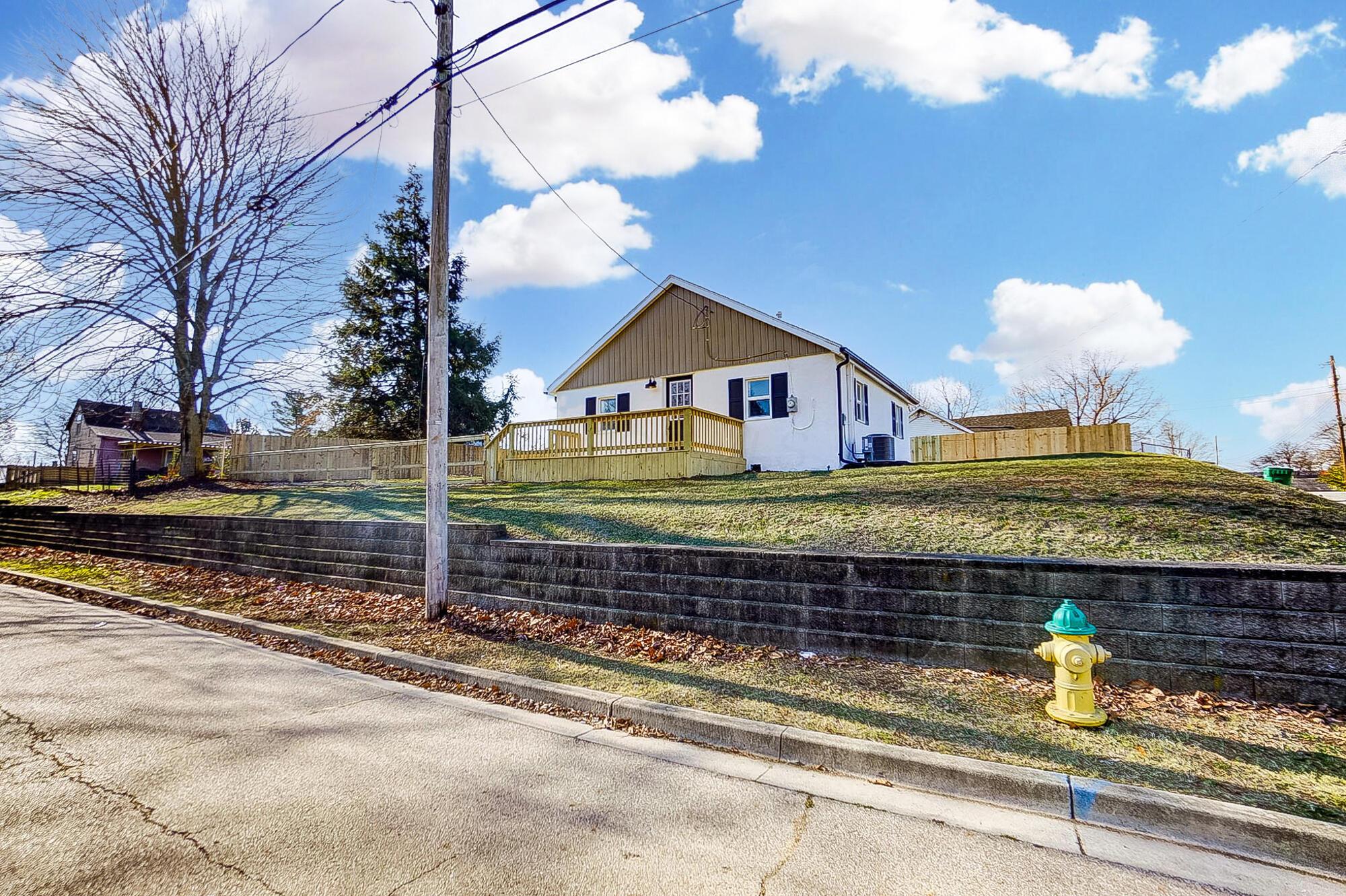 1085 Hillcrest Avenue, Springfield, Ohio image 34