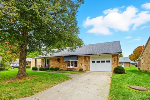 Photo of 3314 Scotsdale Drive, Springfield, OH 45504 (MLS # 225040546) Photo of 3314 Scotsdale Drive, Springfield, OH 45504 (MLS # 225040546)