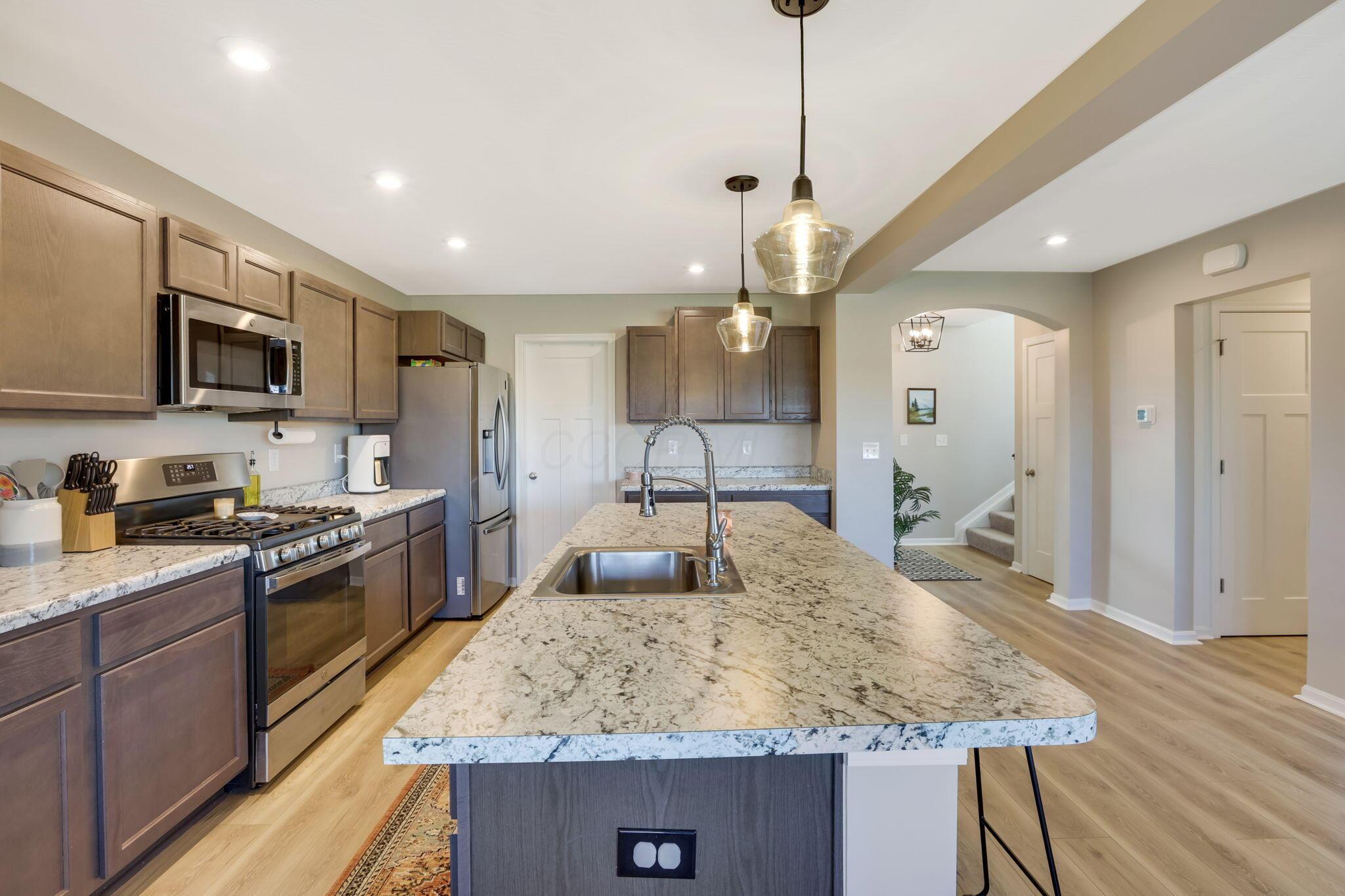 6092 Lavender Field, Grove City, Ohio image 23
