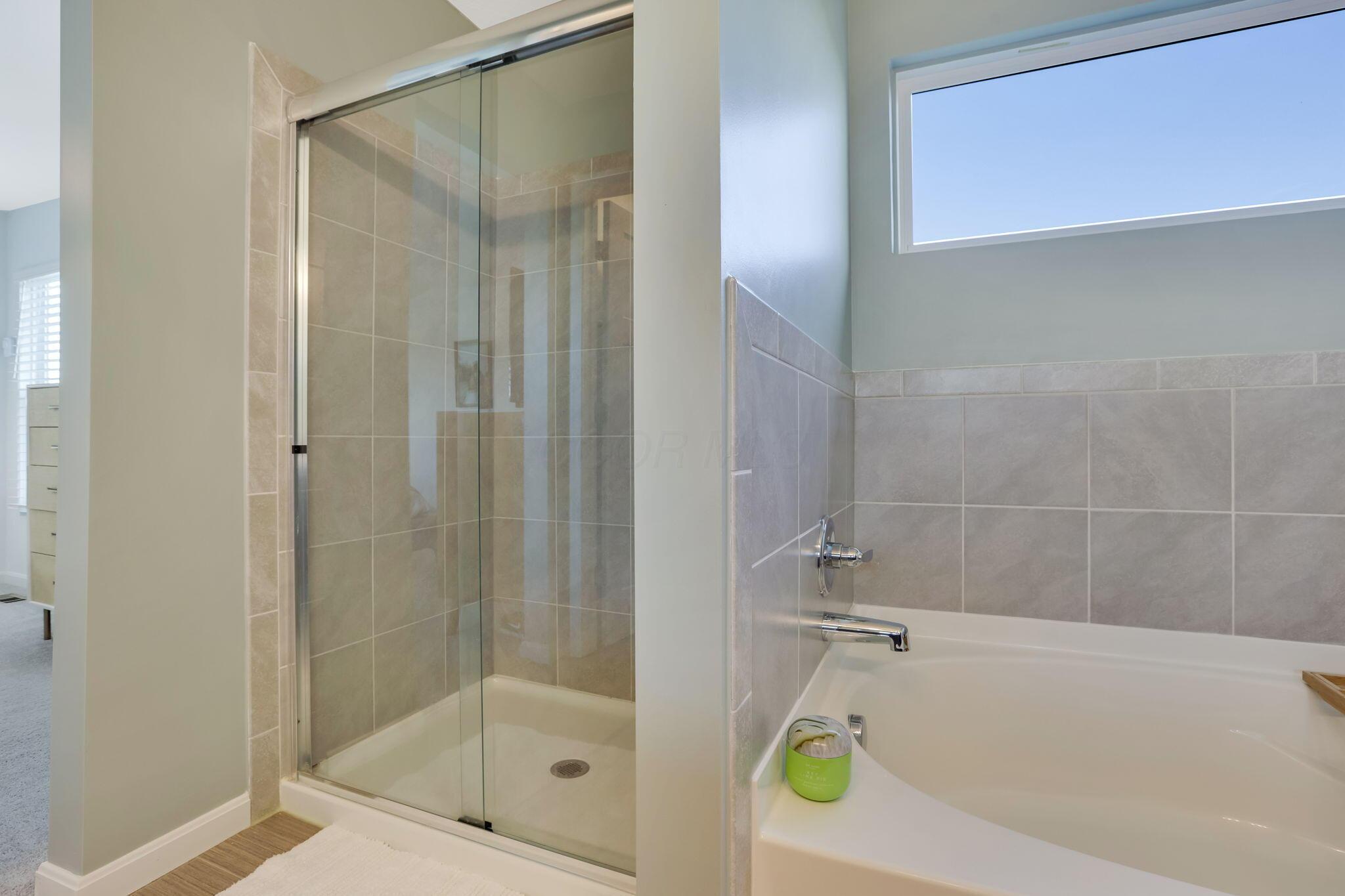 6092 Lavender Field, Grove City, Ohio image 34